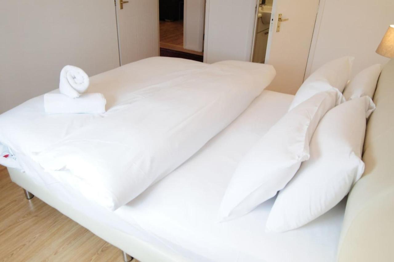 Peaceful And Quiet Apartment In A Bustling City إدنبرة المظهر الخارجي الصورة